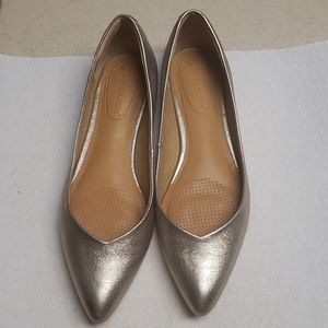 Corso Como Platinum Flats/Shoes 7.5 Women's GUC